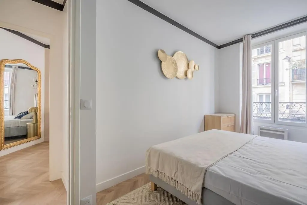 Appartement Au Coeur Du 11Eme Quartier Oberkampf Paris France